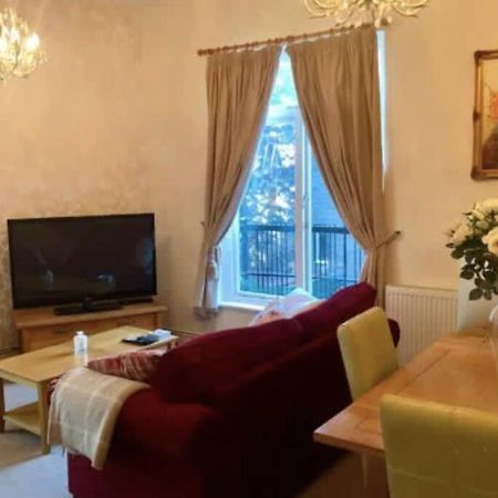 Spacious Apartment In The Heart Of Camden Town ロンドン エクステリア 写真