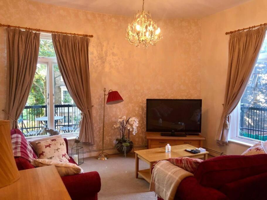 Spacious Apartment In The Heart Of Camden Town ロンドン エクステリア 写真